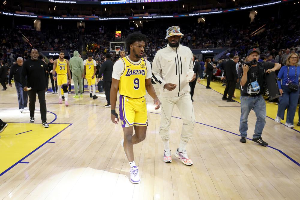 出相似剧本 出相似剧本